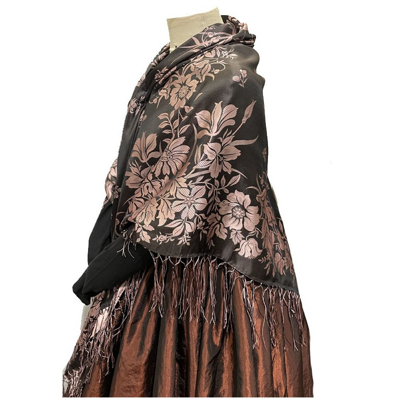 mantón de seda negro-rosa