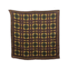 pañuelo cuadros marrones