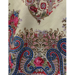 mantón estampado rosas amarillo