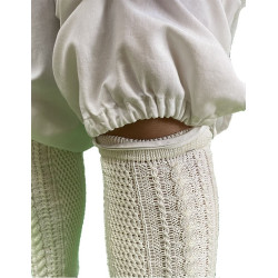 media corta blanca calada