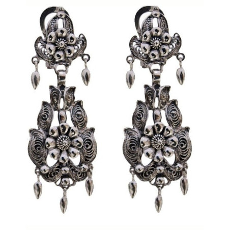 pendientes hojas