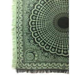 pañuelo negro verde claro