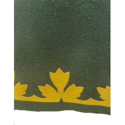 CORTE DE REFAJO VERDE FLOCADO AMARILLO