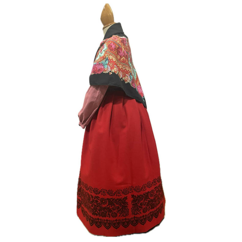 CORTE DE REFAJO ROJO ESTAMPADO NEGRO
