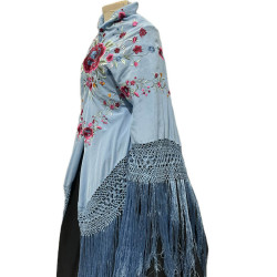 mantón de manila azul claro colores