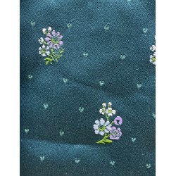 TELA AZUL AGUA  FLOR LILA