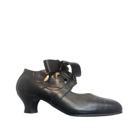 ZAPATO ABOTINADO PIEL NEGRO