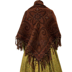 MANTÓN ALFOMBRADO MARRÓN-CALDERO