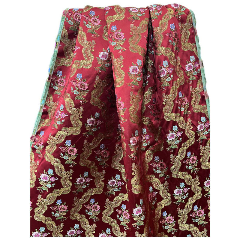 TELA LABRADA GRANATE COLORES