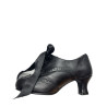 ZAPATO NEGRO TROQUELADO ALTO