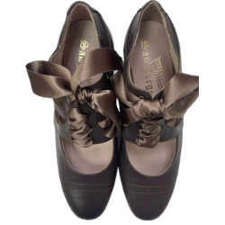 zapato abotinado piel caoba