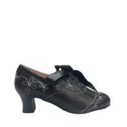 ZAPATO PESPUNTES NEGRO TACÓN ALTO
