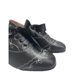 ZAPATO PESPUNTES NEGRO TACÓN ALTO