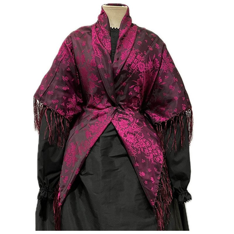 MANTÓN DE SEDA NEGRO-FUCSIA