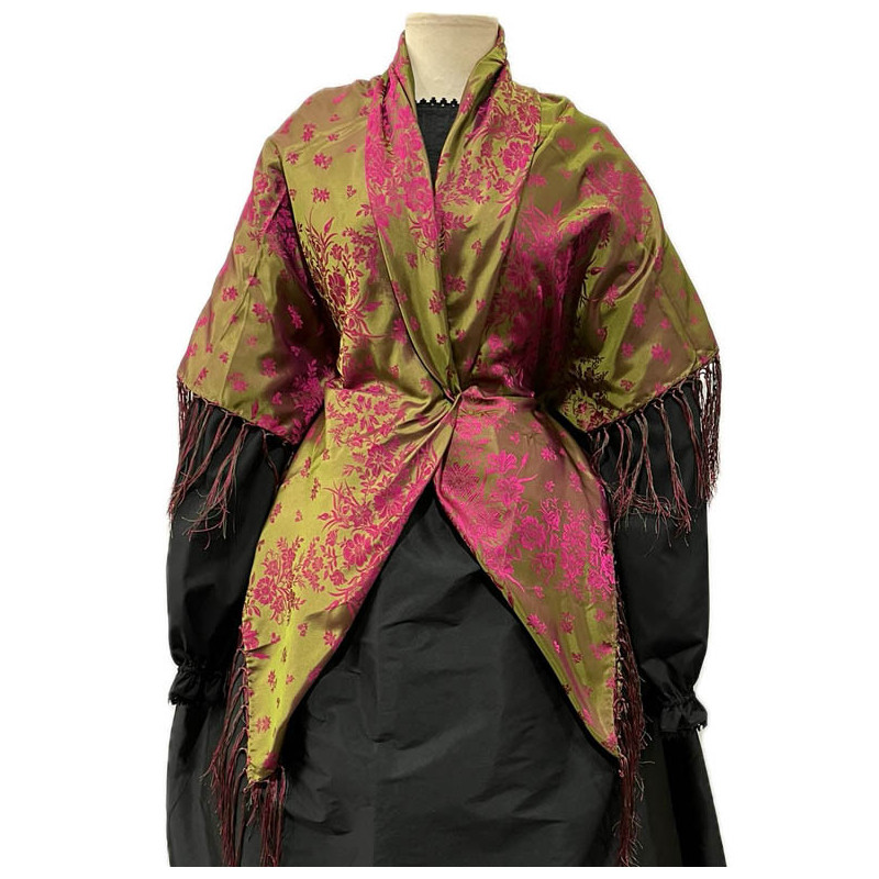 MANTÓN DE SEDA VERDE OLIVA-FUCSIA MANTÓN DE SEDA VERDE OLIVA-FUCSIA