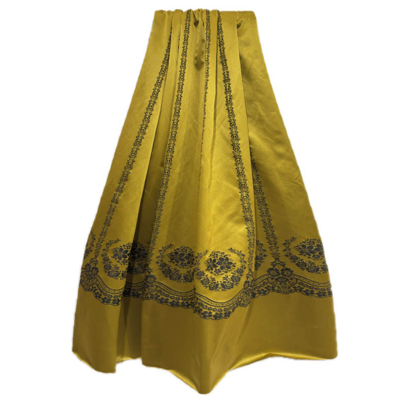 TELA GRECA DORADA Y NEGRA