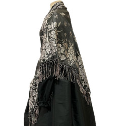 MANTÓN DE SEDA NEGRO-GRIS PERLA