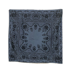 PAÑUELO SEDA NEGRO- AZUL CELESTE