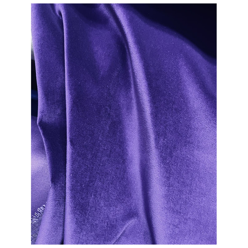 TERCIOPELO MORADO